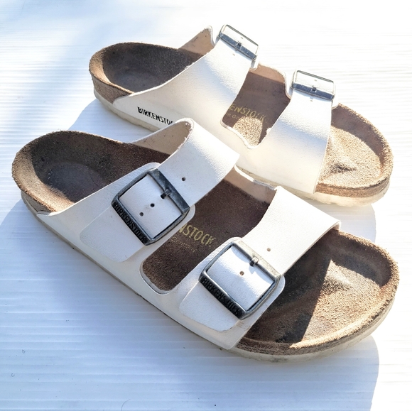 Birkenstock Shoes - BIRKENSTOCK Arizona white double strap sandals